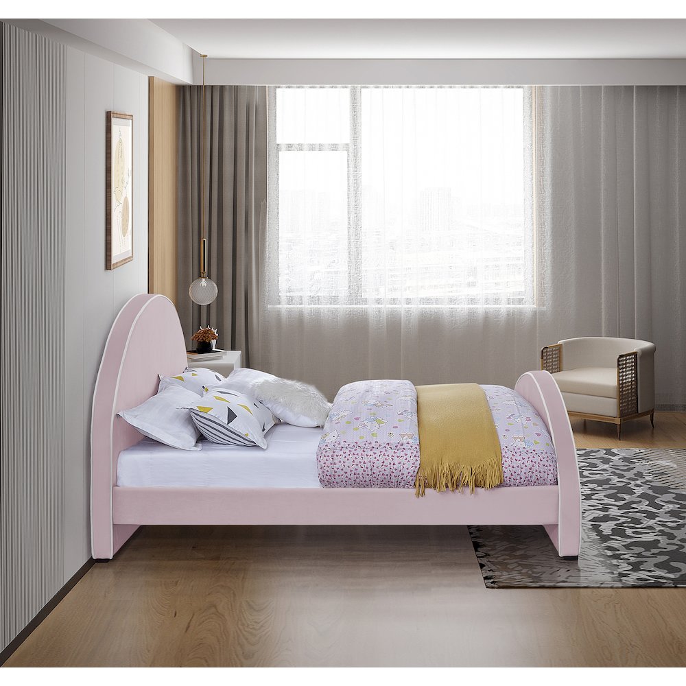 Brody Pink Velvet Full Bed