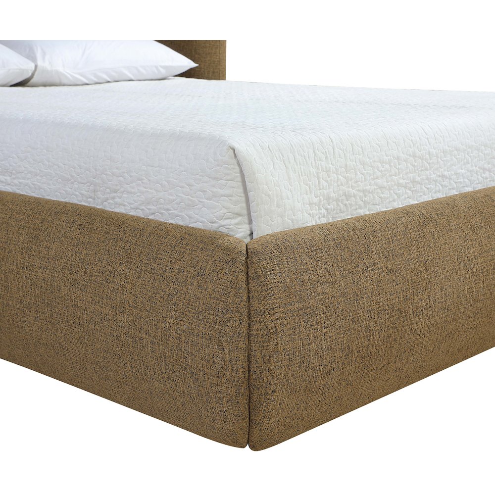 Elowen Brown Chenille Fabric Upholstered King Bed