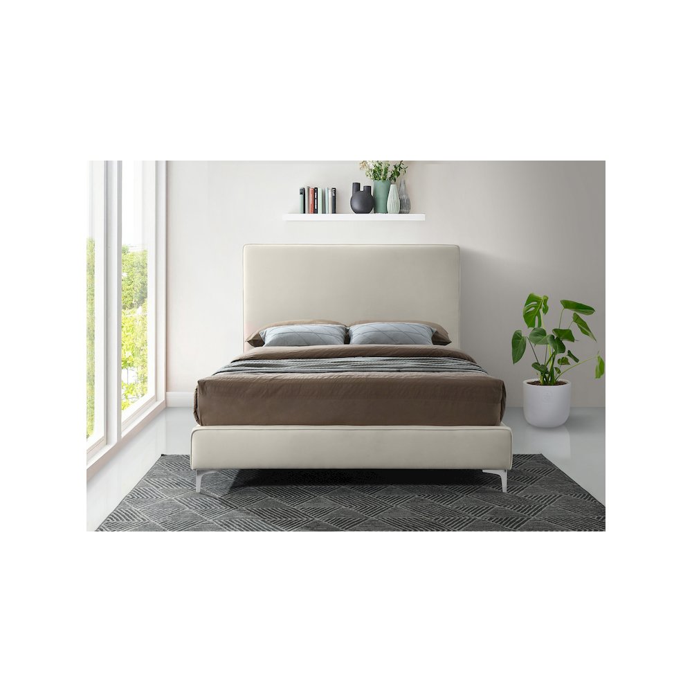 Geri Cream Velvet King Bed