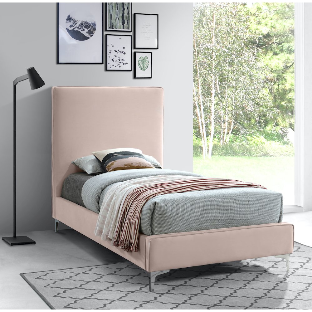 Geri Pink Velvet Twin Bed