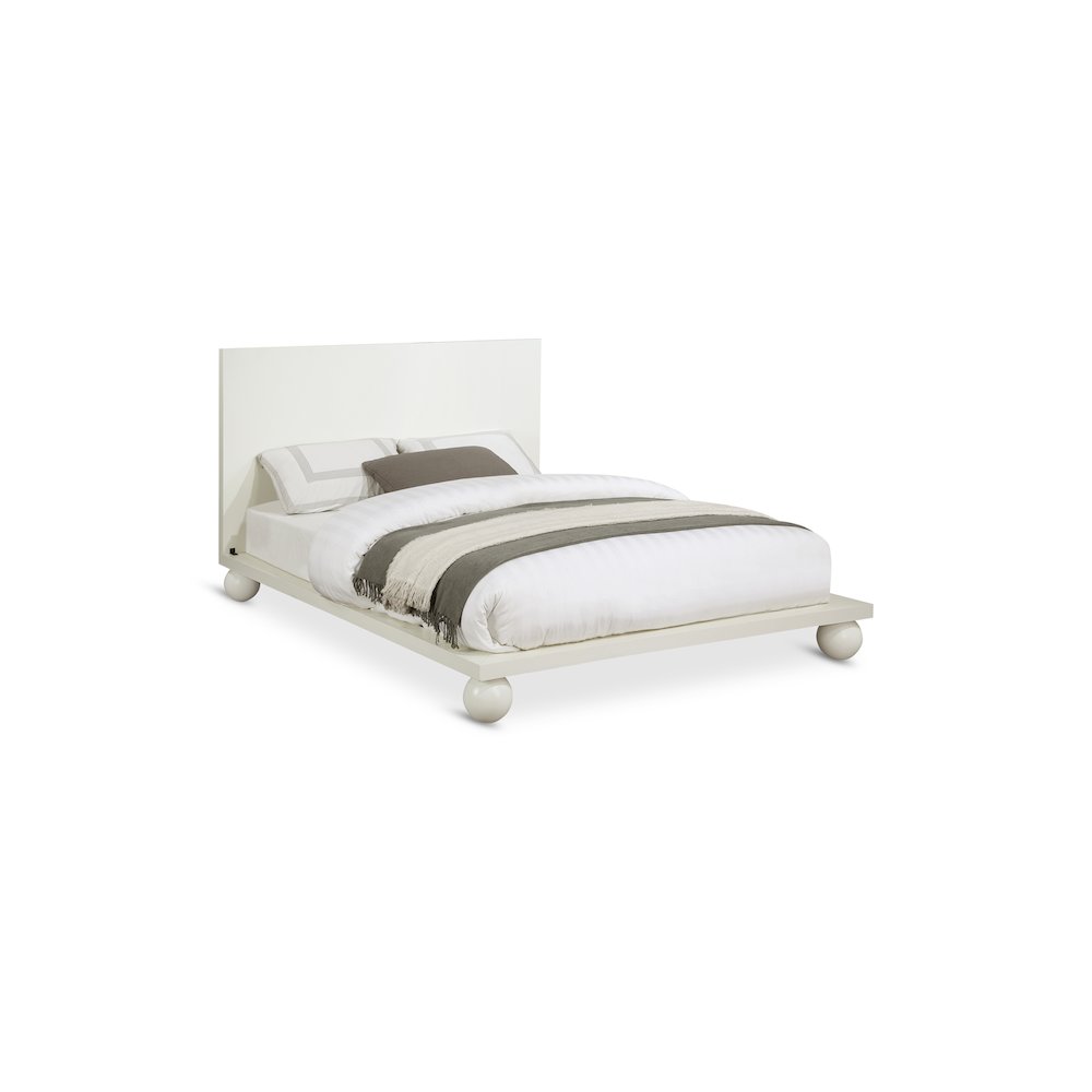 Kent Cream Queen Bed