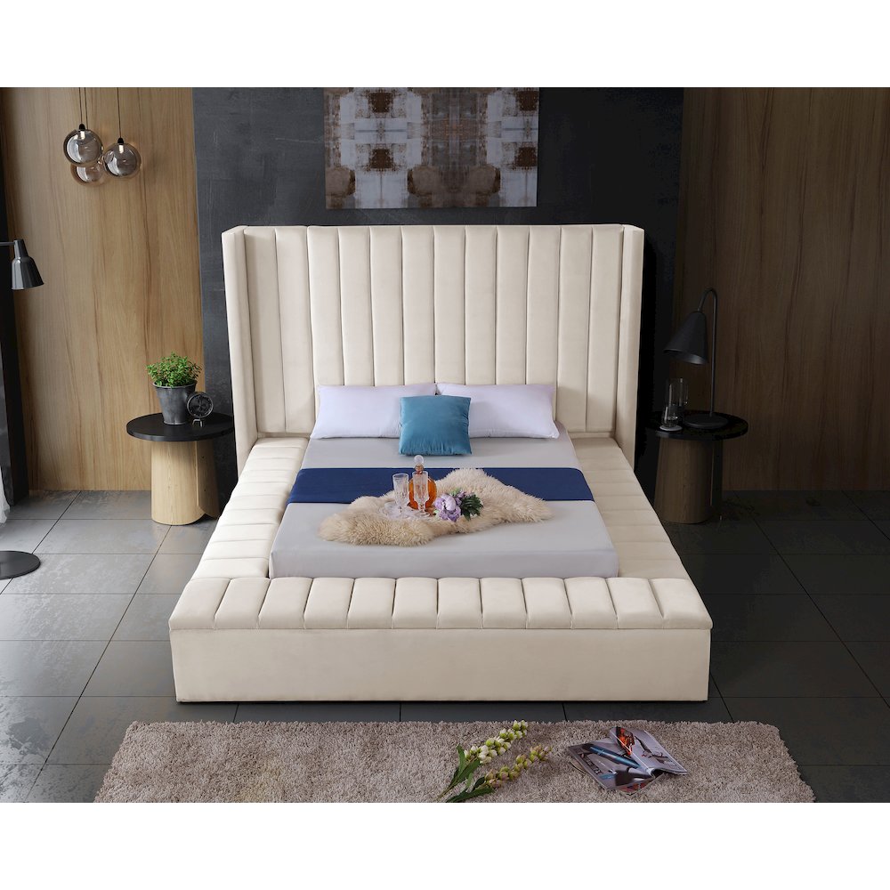 Kiki Cream Velvet Full Bed