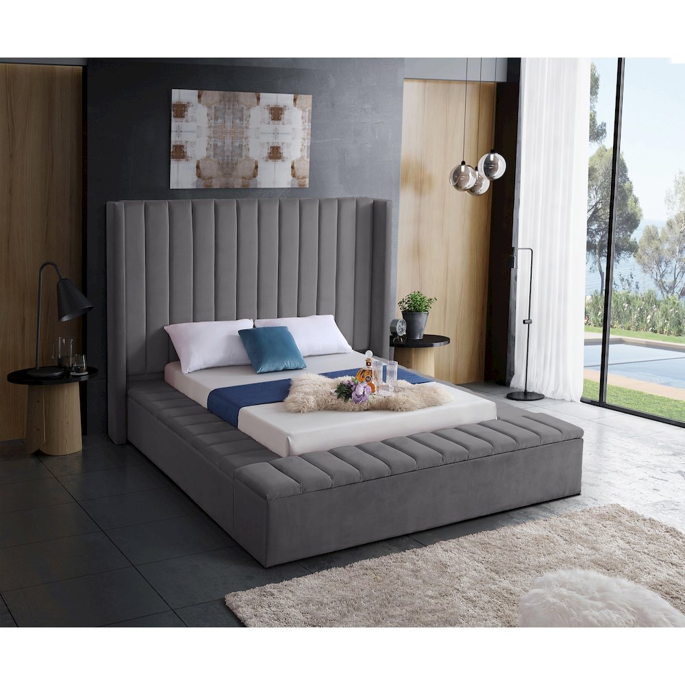 Kiki Grey Velvet Full Bed