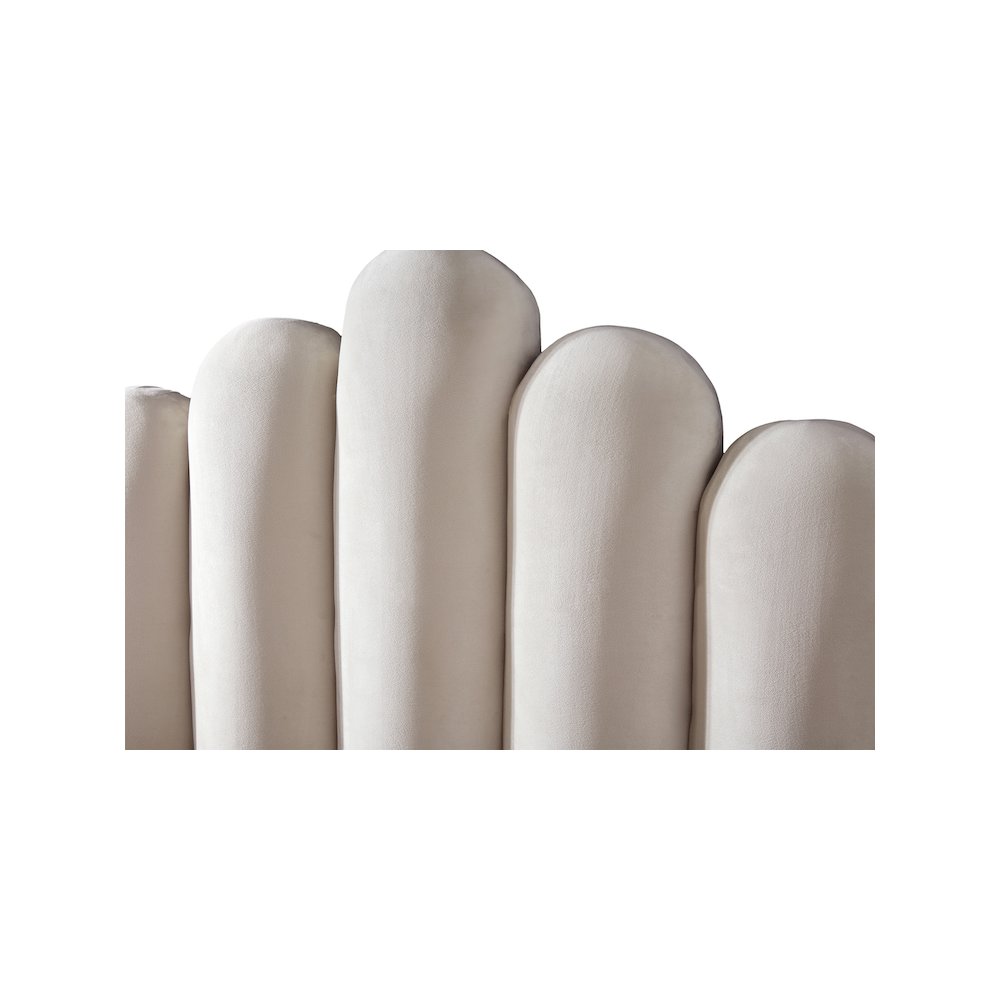 Lily Cream Velvet Full Bed