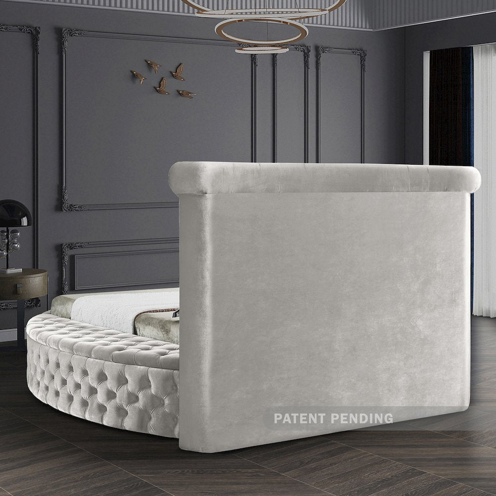 Luxus Cream Velvet Queen Bed
