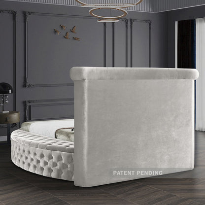 Luxus Cream Velvet Queen Bed