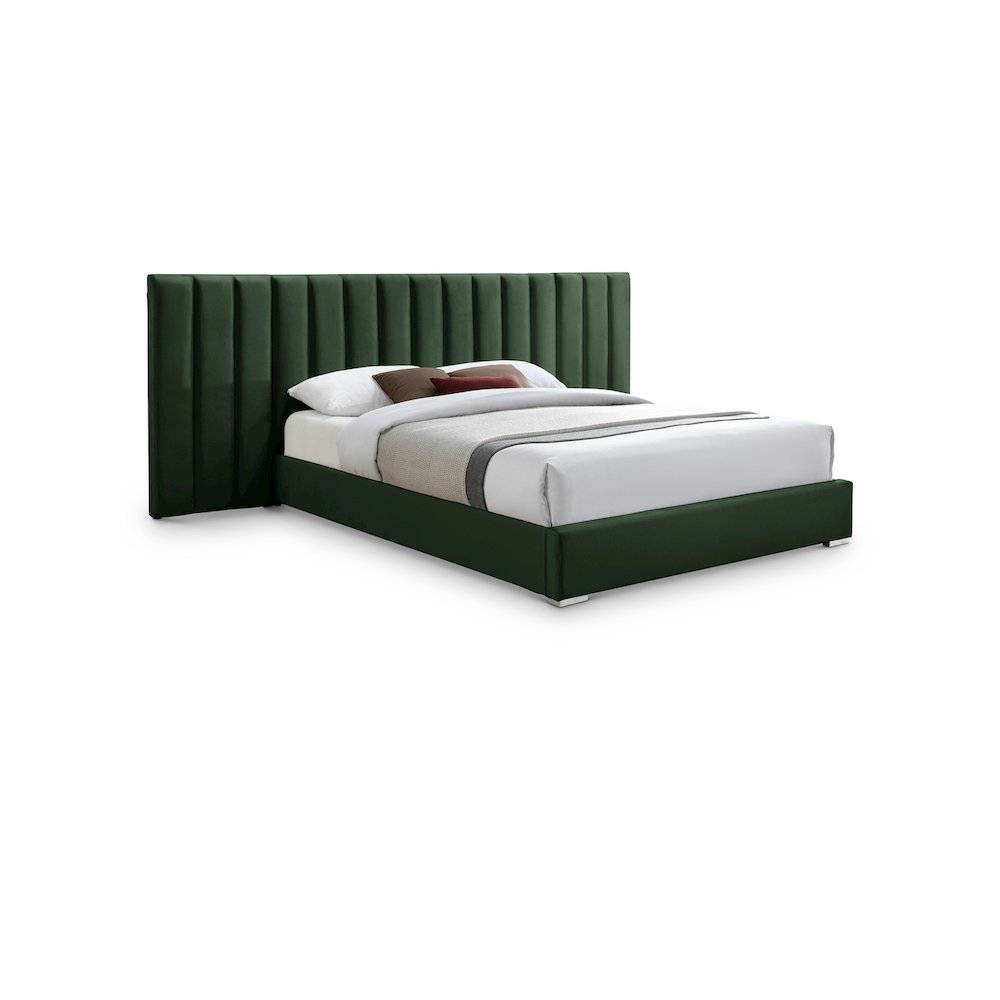 Pablo Green Velvet Queen Bed