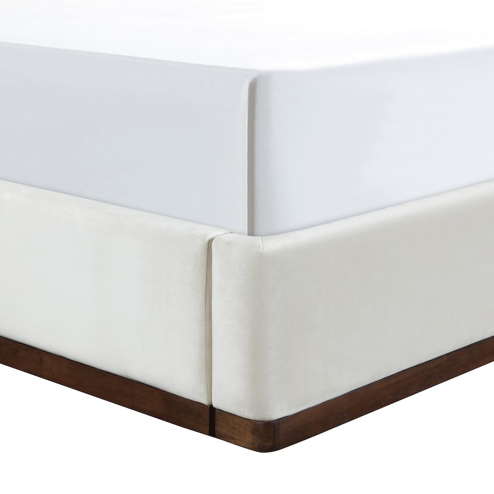 Rava Cream / Beige Velvet Upholstered King Bed