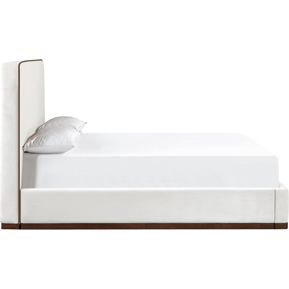 Rava Cream / Beige Velvet Upholstered Queen Bed