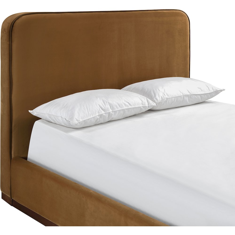 Rava Saddle / Brown Velvet Upholstered King Bed
