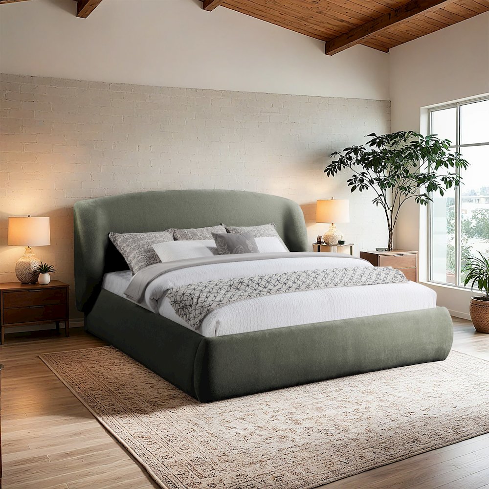 Sandro Green Chenille Fabric Upholstered Full Bed