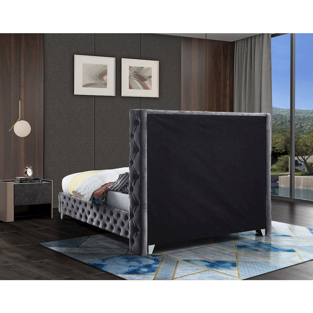 Savan Grey Velvet Queen Bed