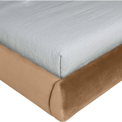 Tempo Saddle Velvet Upholstered Full Bed
