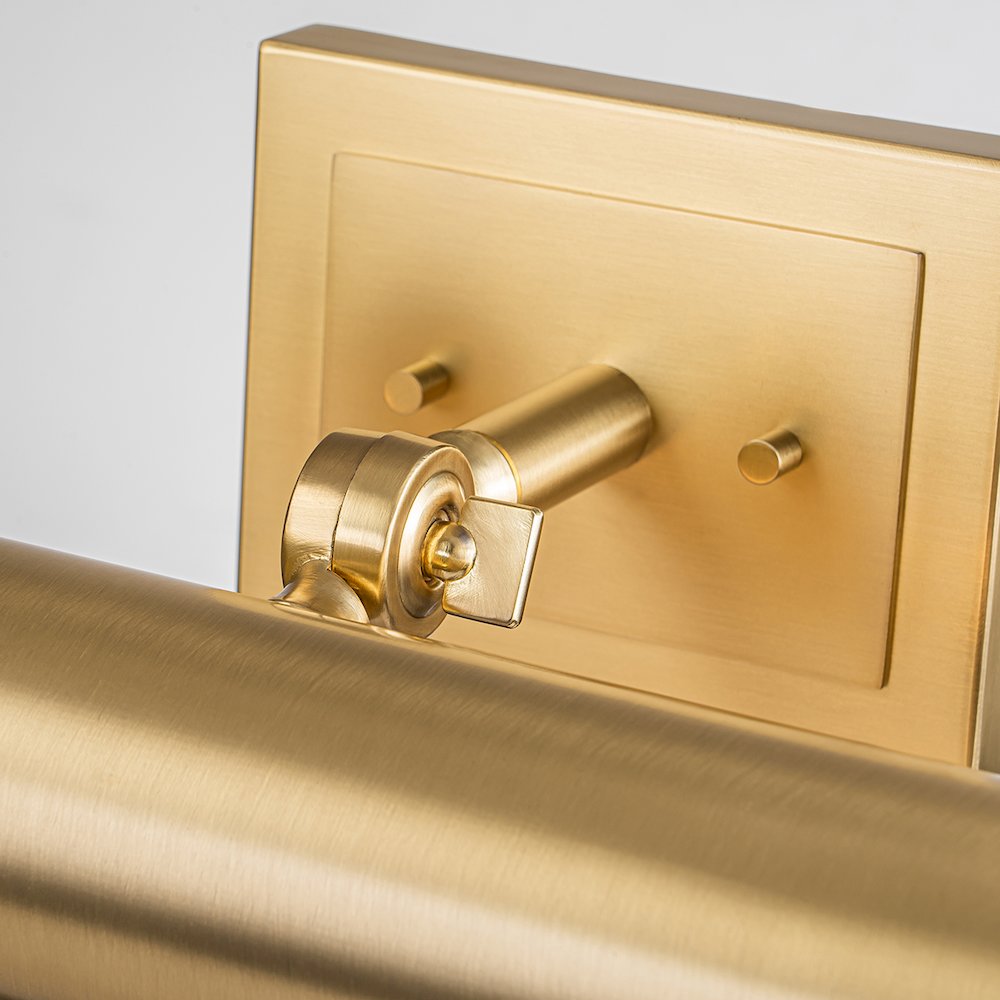 Cade Medium Picture Light in Brushed Bronze