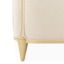 Scotts Square Queen Bed - Light Champagne