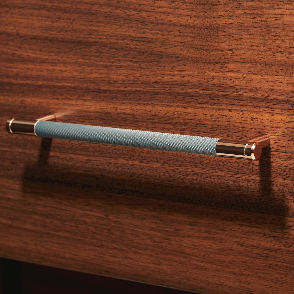 Mason Park 5-Drawer Gentlemen's Chest - Umber