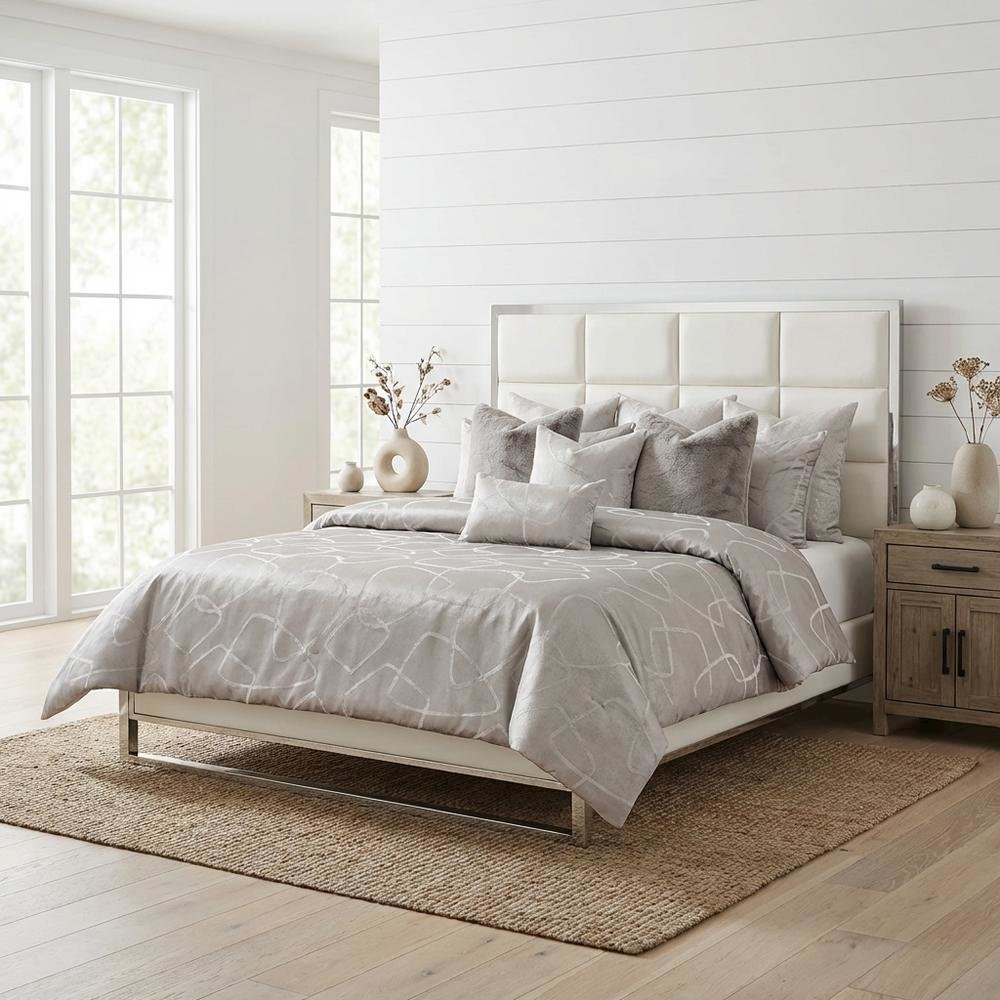 Roma II 10-Piece King Comforter Set - Platinum