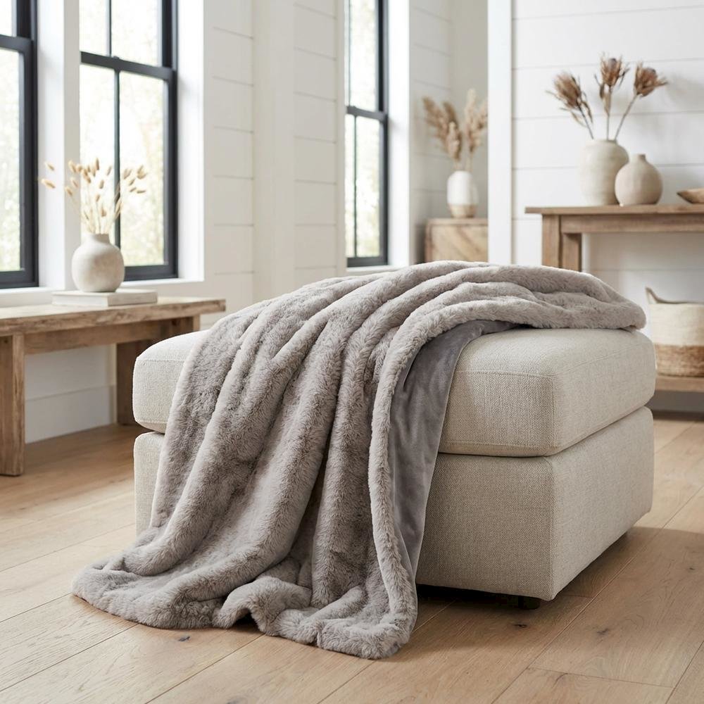 Hopps 54"x72"Faux-Fur Throw - Platinum