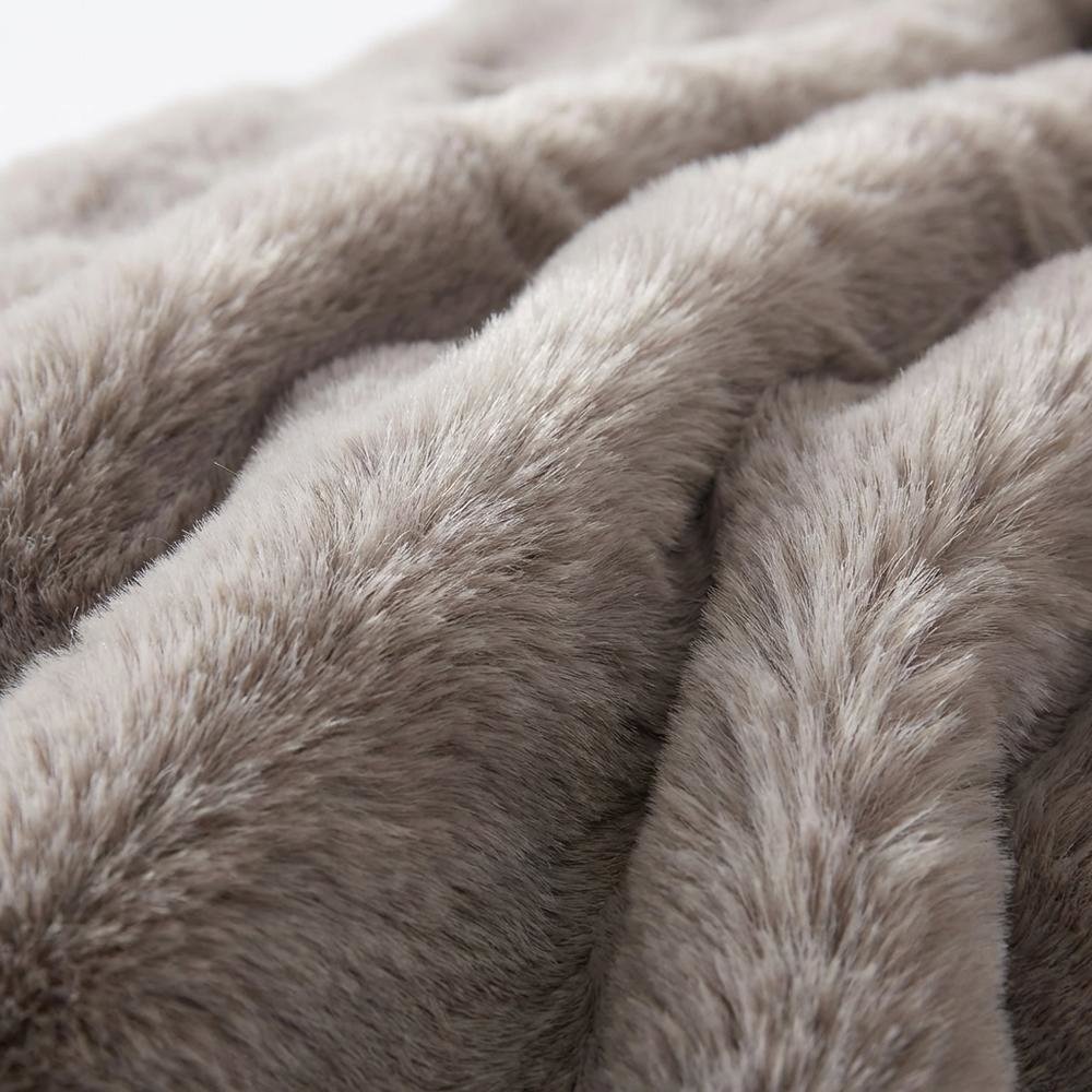Hopps 54"x72"Faux-Fur Throw - Platinum