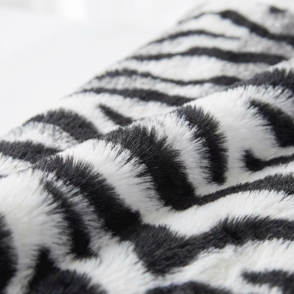 Zephyr 56"x72" in Faux-Fur Throw - Ebony