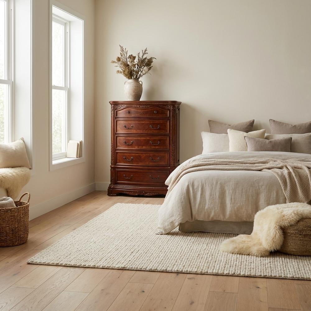 Cortina 6-Drawer Chest - Honey Walnut