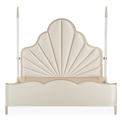 Malibu Crest Queen Scalloped Poster Bed - Chardonnay