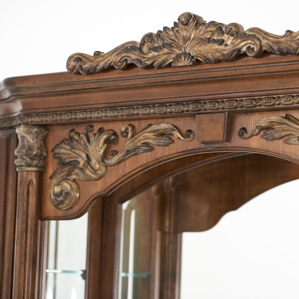 Villa Valencia Dresser with Mirror - Classic Chestnut