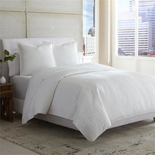 Ashworth 3-Piece Queen Coverlet/Duvet - White