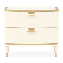La Terrazza Nightstand, Large - Creamy Pearl