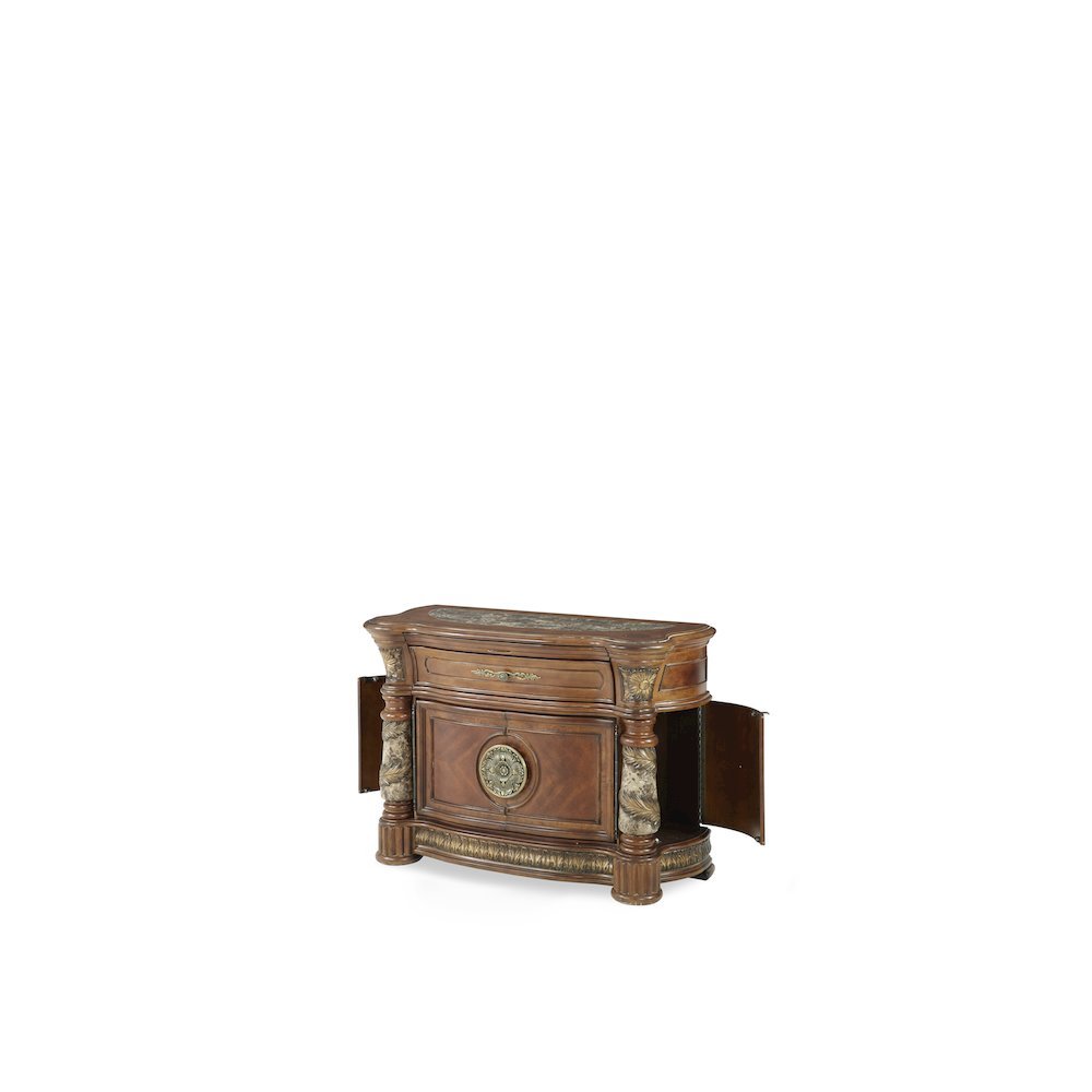 Villa Valencia Bachelor's Chest - Classic Chestnut