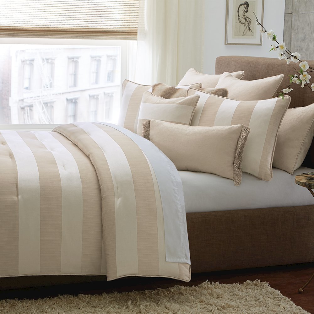 Amalfi 10-Piece King Comforter Set - Sand
