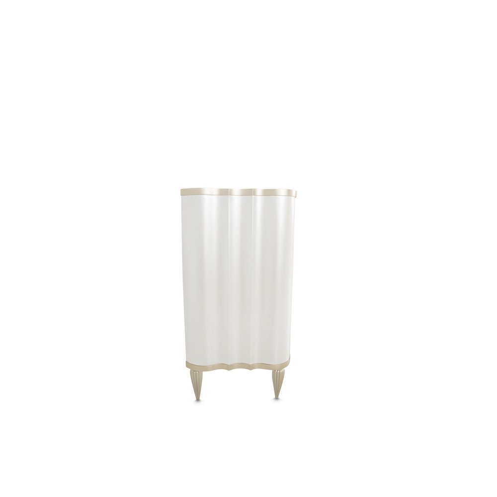 London Place Sideboard - Creamy Pearl