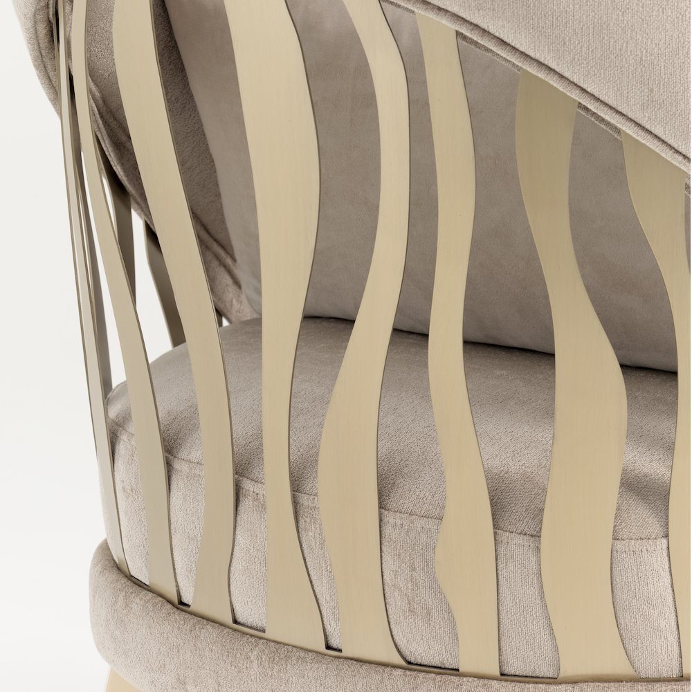 La Rachelle Flame Accent Chair - Lustre/Champagne