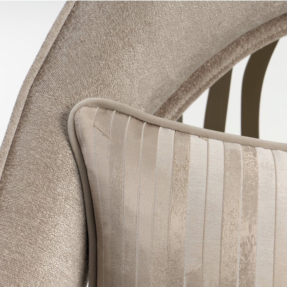 La Rachelle Flame Accent Chair - Lustre/Champagne