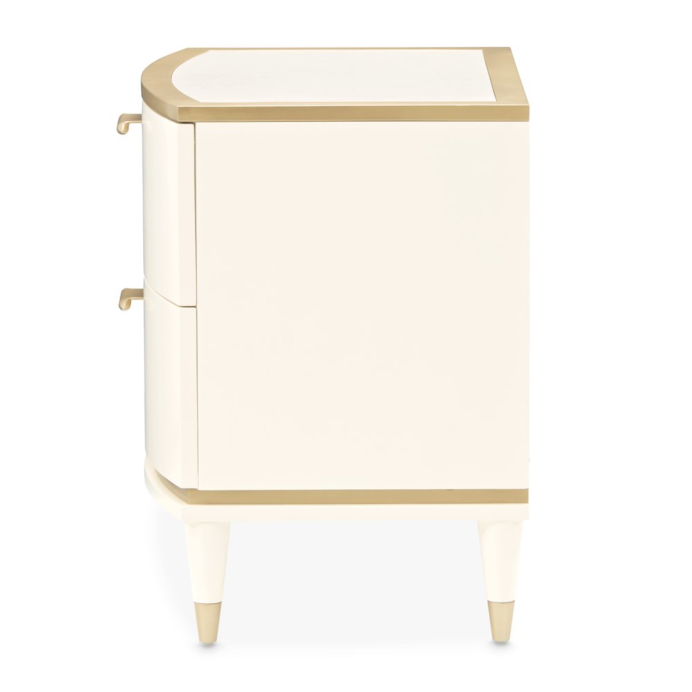 La Terrazza Nightstand - Creamy Pearl