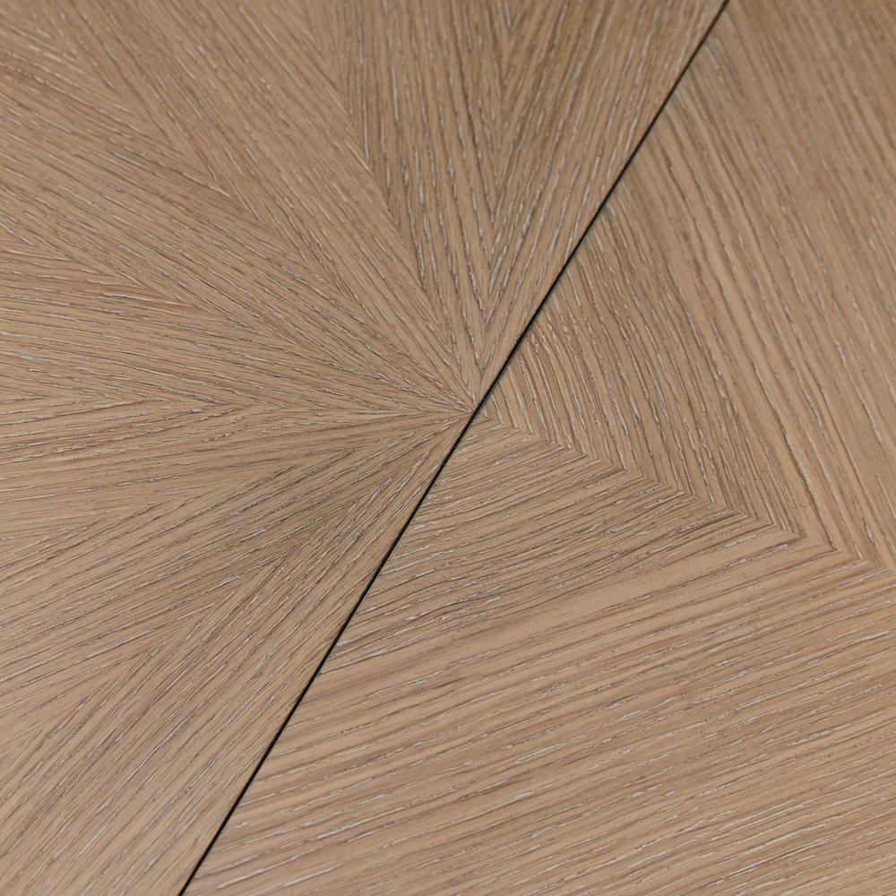 West Kensington Oval Dining Table - Sea Salt Caramel