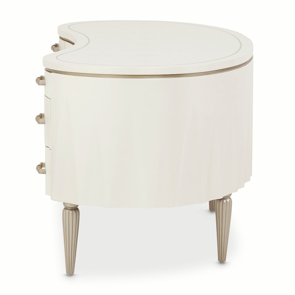 London Place Desk - Creamy Pearl