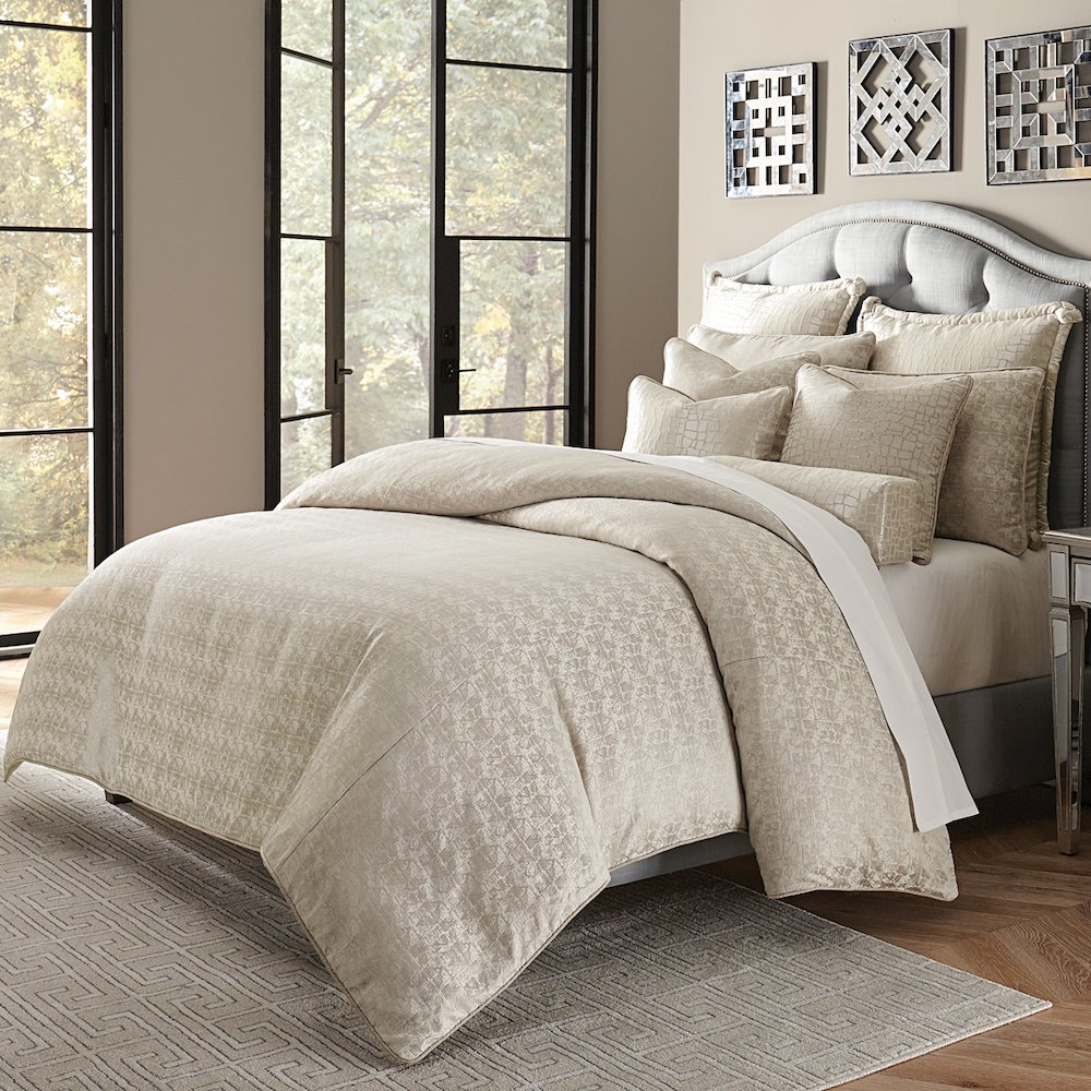 Carlyle 10-Piece King Comforter Set - Platinum