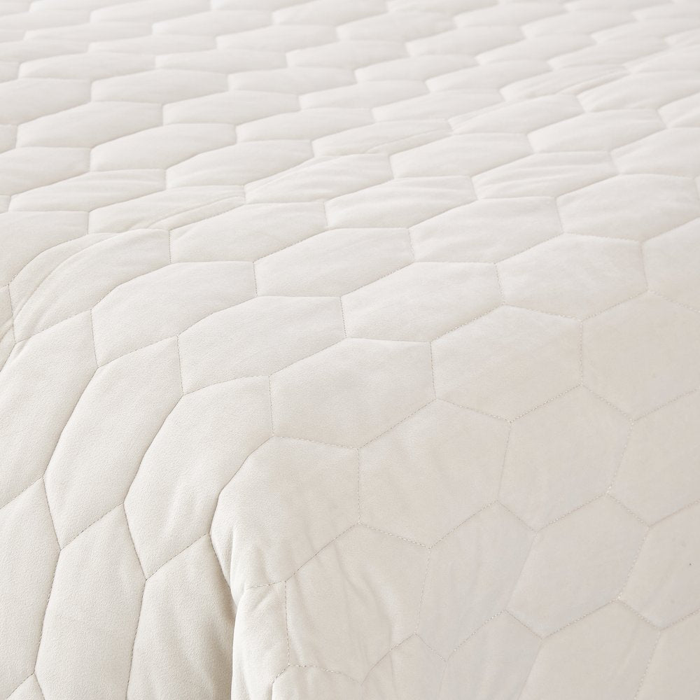 Niagara 4-Piece King Quilt Set - Sand