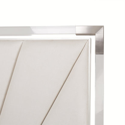Penthouse Eastern King Tall Panel Bed - Ash Gray