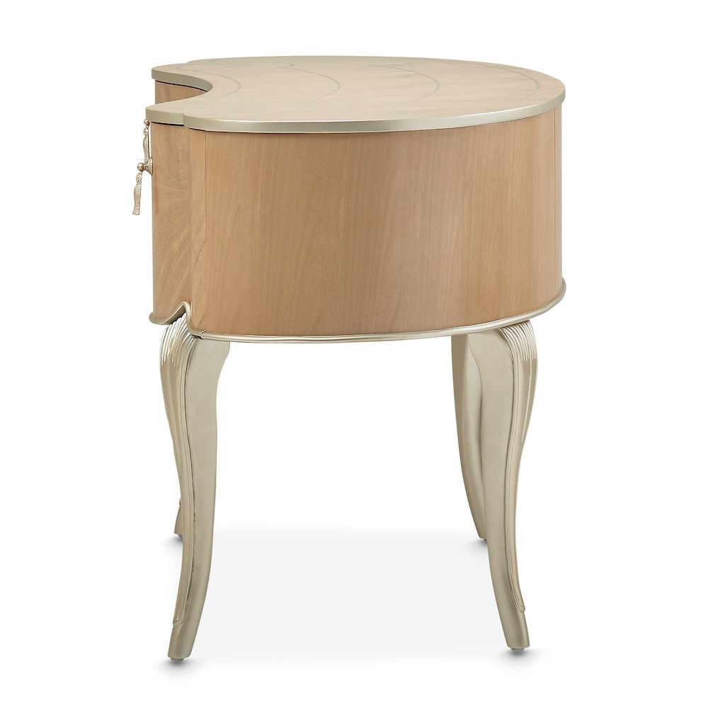 Villa Cherie Vanity - Caramel