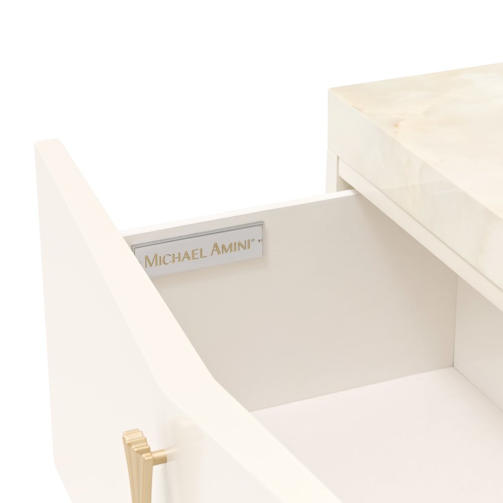 Fantosini Nightstand - Creamy Pearl