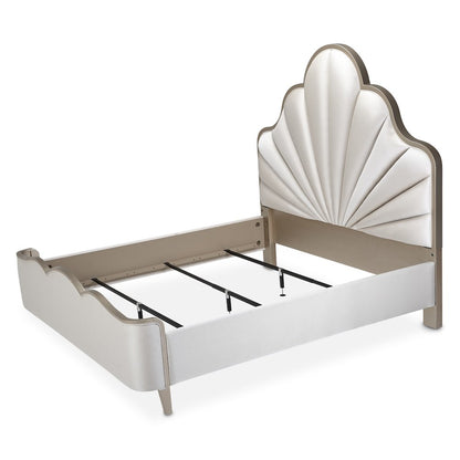 Malibu Crest Cal. King Scalloped Panel Bed - Chardonnay