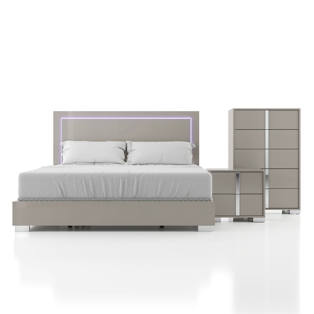 Jiar Modern 3-Piece Panel Bedroom Set with LED on Headboard