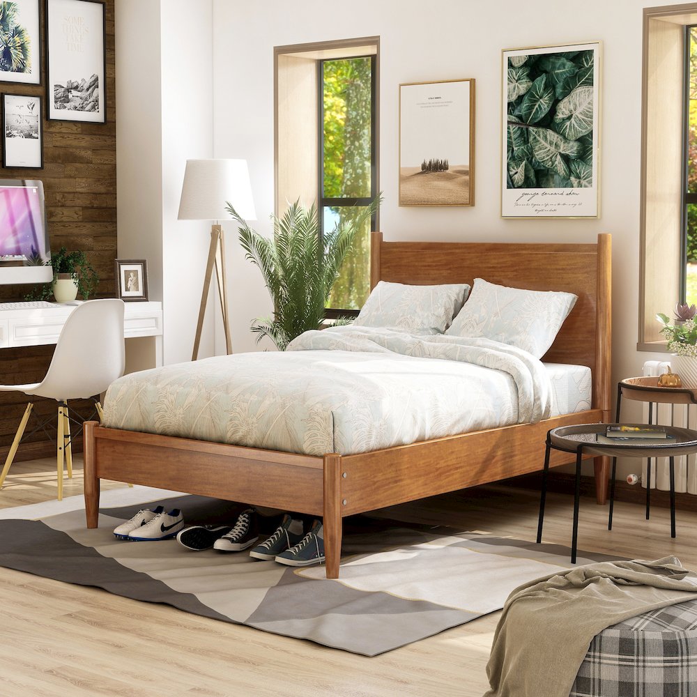 Belkor Solid Wood Queen Platform Bed in Oak