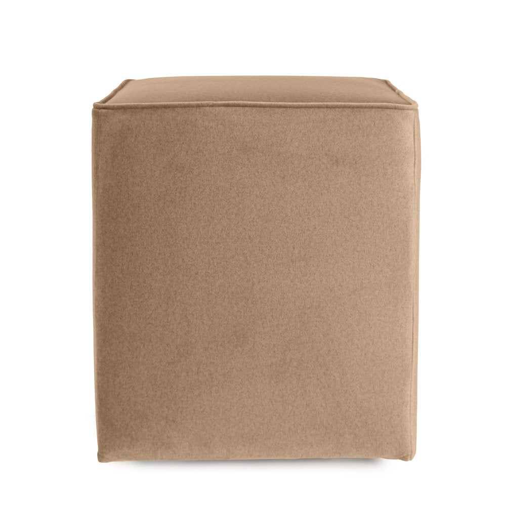 Universal Cube Qivuit Camel