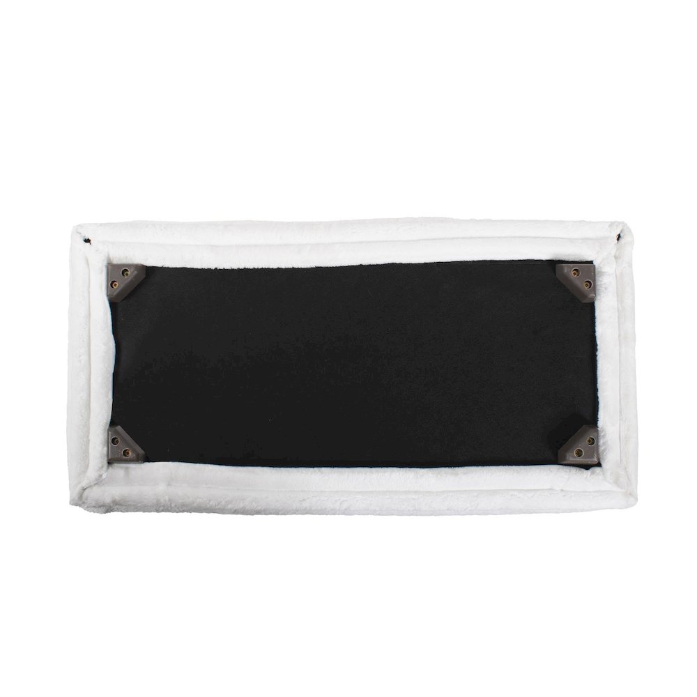 Universal Bench Shar Pei White