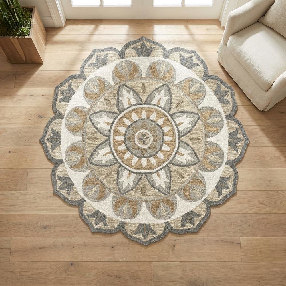 Gray Indoor Area Rug In Round Shape With Transitional Style