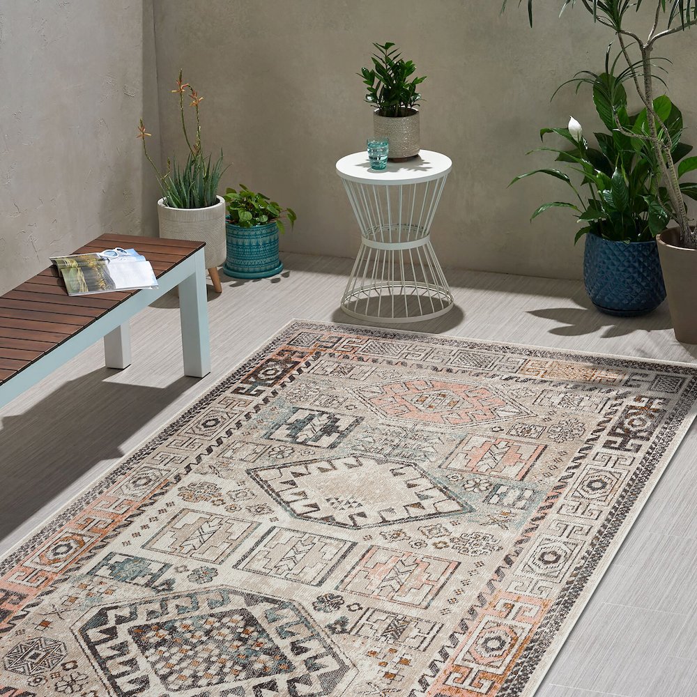 Antiquity Durable Performance Area Rug Outdoor in Cream/Pink, 7'9" x 9'9"