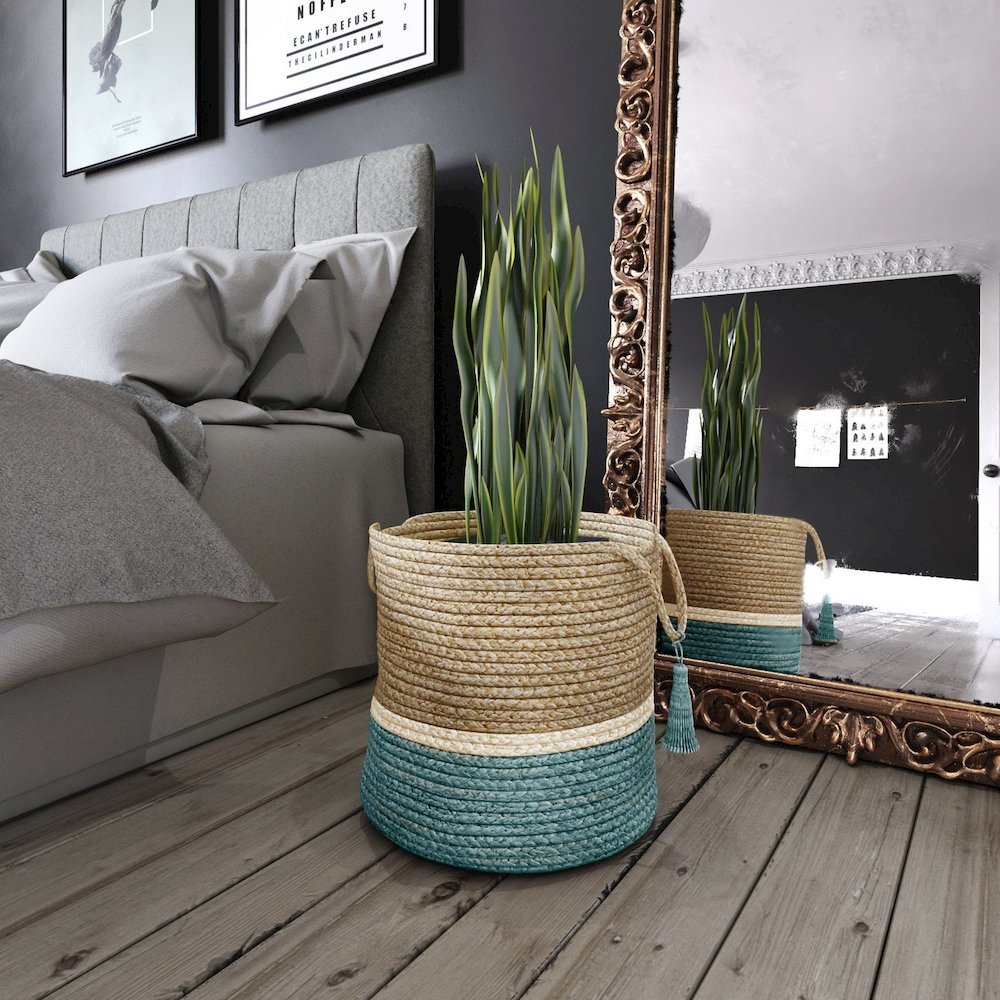 Baskets Jute Indoor Basket in Tan/Blue,  19" x 19" x 19"